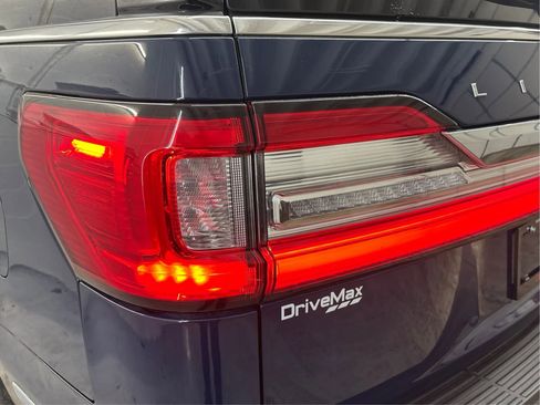 Used 2020 Lincoln Navigator L Reserve w/ Equipment Group 201A Reserve image 35