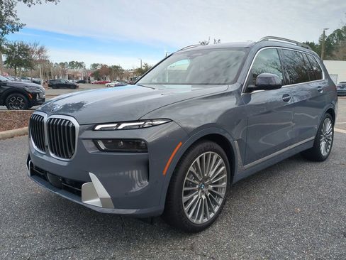 New 2026 BMW X7 xDrive40i image 2