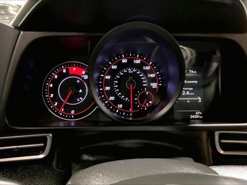 Used 2021 Hyundai Elantra SEL image 25