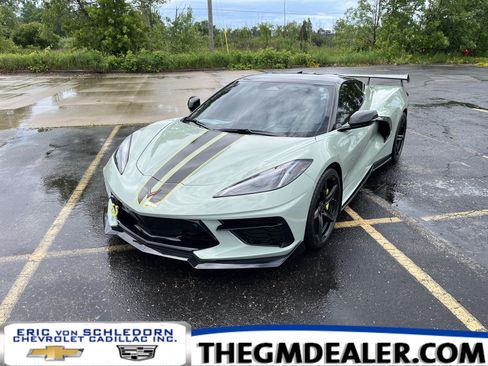Used 2024 Chevrolet Corvette Stingray Premium Conv w/ Z51 Performance Package RWD image 1