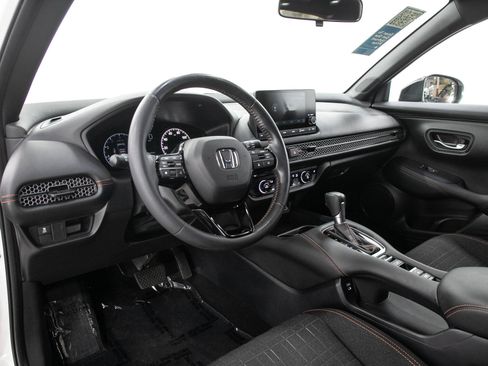 Used 2024 Honda HR-V Sport image 22