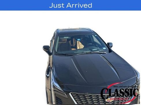 Used 2023 Cadillac XT4 Premium Luxury w/ Technology Package image 24