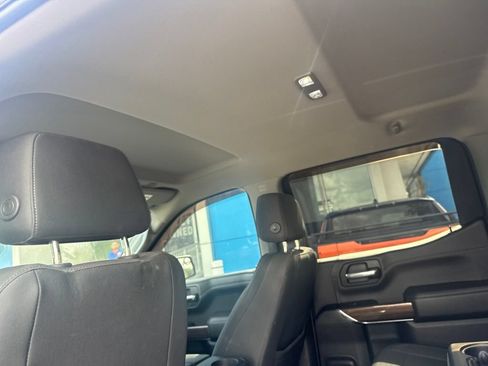 Used 2019 Chevrolet Silverado 1500 LT Trail Boss AWD/4WD image 17