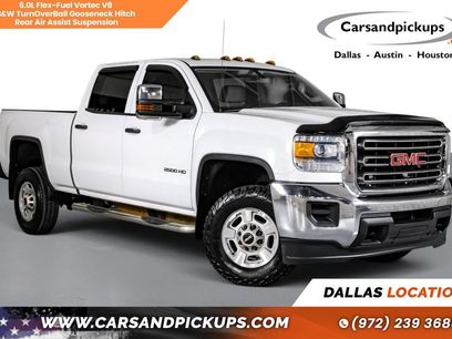 Used 2015 GMC Sierra 2500 4x4 Crew Cab w/ Sierra Convenience Package