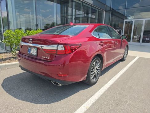 Used 2017 Lexus ES 350 w/ Premium Package FWD image 26