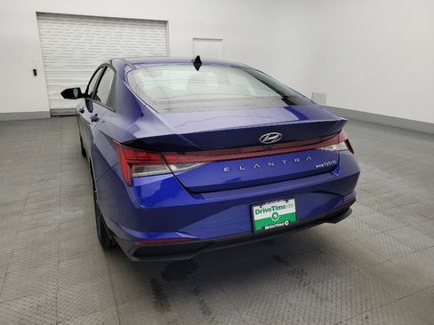 Used 2023 Hyundai Elantra Blue image 6
