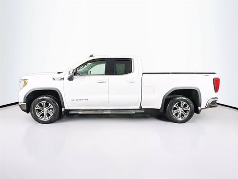 Used 2020 GMC Sierra 1500 SLE w/ SLE Value Package AWD/4WD image 8