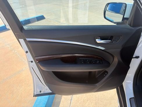 Used 2020 Acura MDX FWD image 16