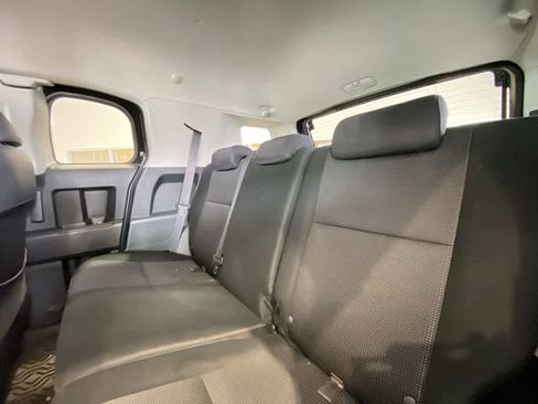 Used 2008 Toyota FJ Cruiser Base image 23