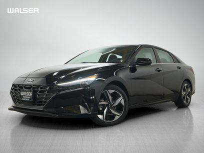 Used 2023 Hyundai Elantra Limited