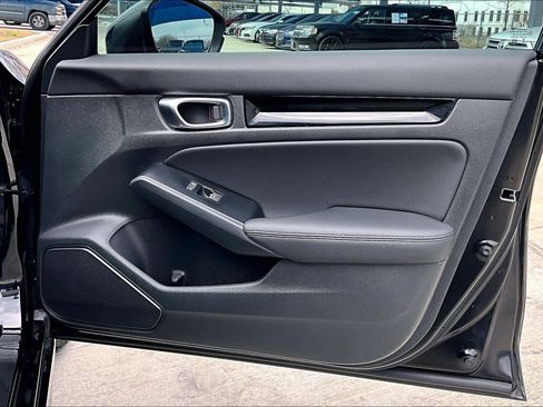 Used 2025 Honda Civic Sport Touring image 23