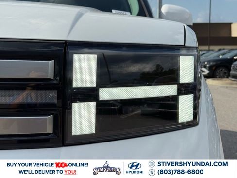 New 2026 Hyundai Santa Fe SE image 11