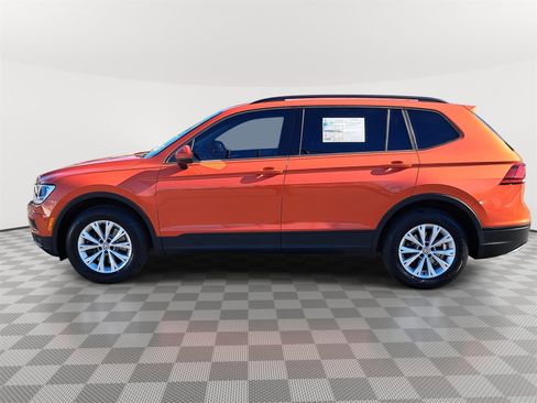 Used 2018 Volkswagen Tiguan S image 8