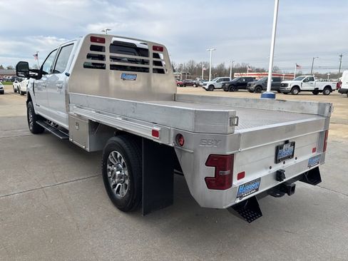 Used 2022 Ford F350 Lariat w/ Lariat Value Package image 6