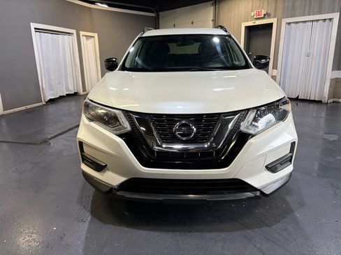 Used 2017 Nissan Rogue SV w/ Midnight Edition Package AWD/4WD image 2