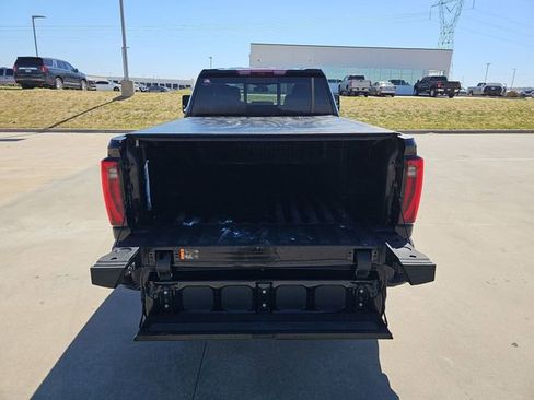 Used 2024 GMC Sierra 2500 Denali AWD/4WD image 26