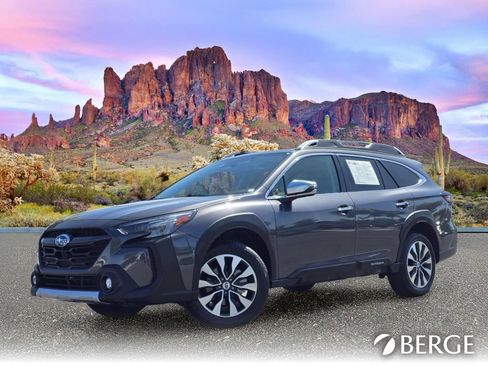 Used 2024 Subaru Outback Touring AWD/4WD image 2
