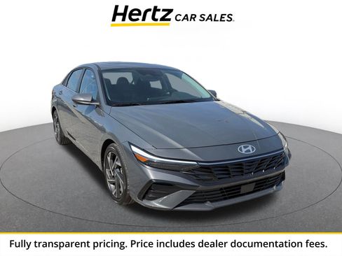 Used 2025 Hyundai Elantra SEL FWD image 1
