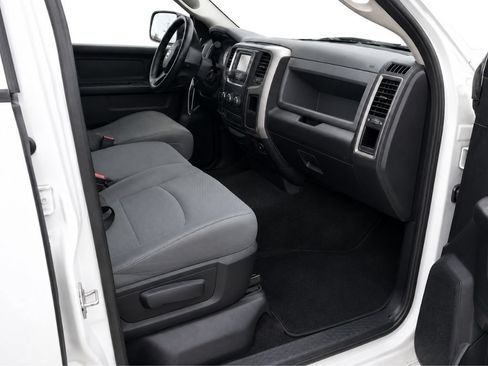 Used 2014 RAM 3500 Tradesman w/ Chrome Appearance Group AWD/4WD image 10
