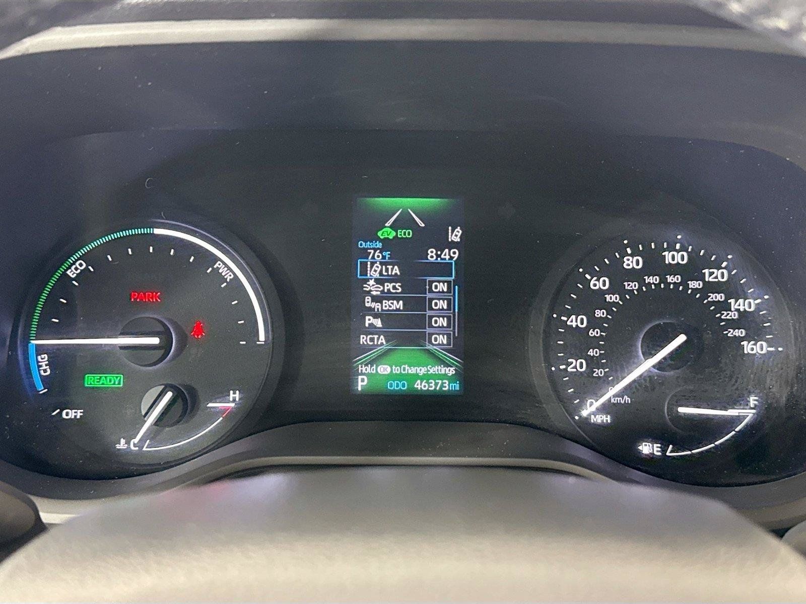 Certified 2024 Toyota Sienna XLE FWD image 20