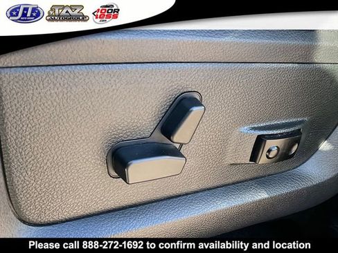 Used 2018 RAM 2500 Power Wagon w/ Luxury Group image 12