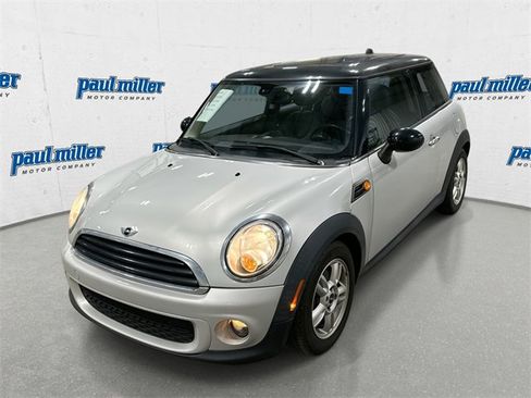 Used 2013 MINI Cooper Hardtop image 1