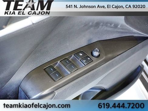 Used 2023 Toyota Camry SE w/ Protection Package (Q2) (TMS) FWD image 23