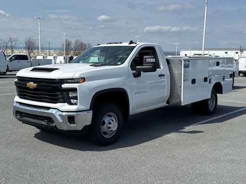 New 2025 Chevrolet Silverado 3500 W/T w/ WT Convenience Package AWD/4WD image 15
