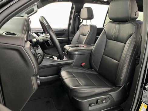 Certified 2022 Chevrolet Tahoe RST w/ Sport Performance Package image 31