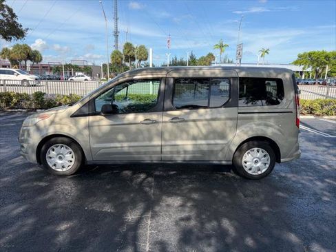 Used 2014 Ford Transit Connect XLT FWD image 3