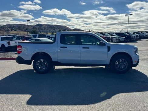 New 2025 Ford Maverick XLT image 6