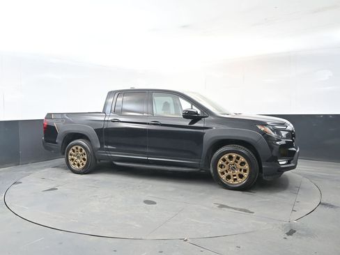 Used 2021 Honda Ridgeline Sport image 7