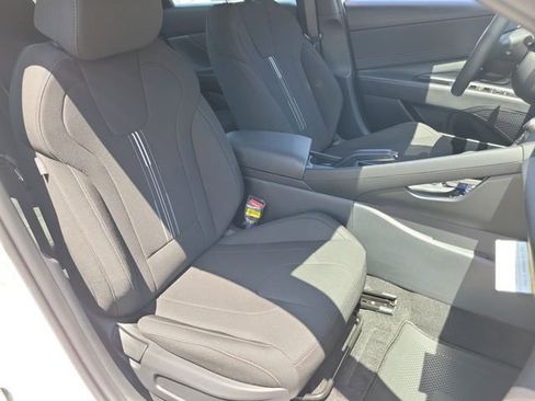 New 2026 Hyundai Elantra Sport FWD image 20