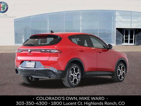 New 2025 Alfa Romeo Tonale w/ Premium Package image 6