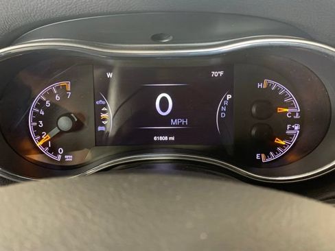Used 2021 Jeep Grand Cherokee Limited w/ Trailer Tow Group IV AWD/4WD image 25