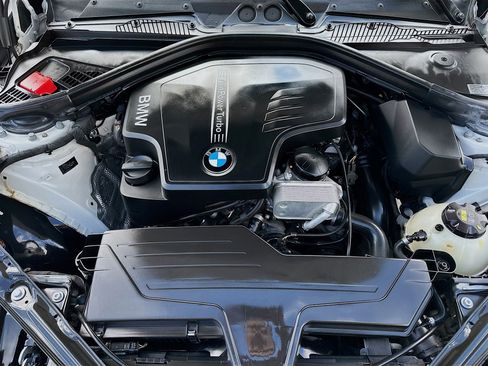 Used 2016 BMW 228i Convertible image 33