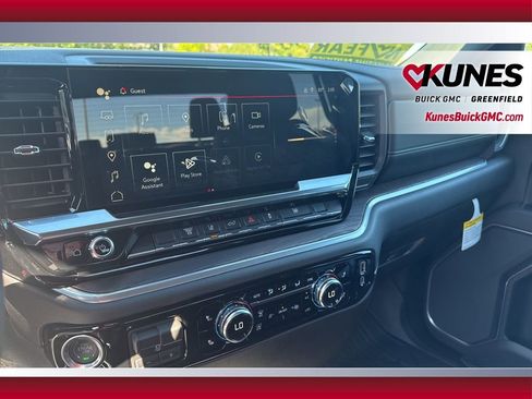 New 2025 GMC Sierra 3500 SLT image 31