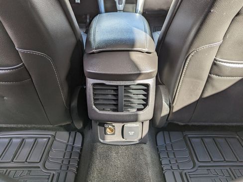 Used 2014 Ford Fusion Energi SE w/ Driver Assist Package image 37