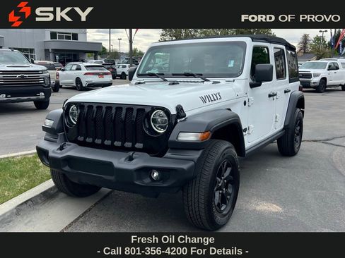 Used 2020 Jeep Wrangler Unlimited Sport AWD/4WD image 2