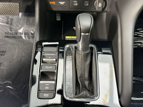 Certified 2026 Acura Integra FWD image 19