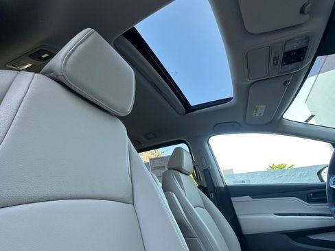 New 2026 Honda Odyssey EX-L image 13