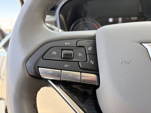 Certified 2023 Cadillac XT6 Premium Luxury w/ Technology Package FWD image 22