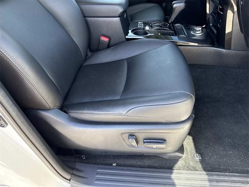 Used 2023 Toyota 4Runner 40th Anniversary SE image 31