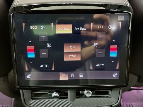 New 2026 Cadillac Vistiq Luxury image 26