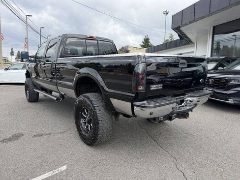 Used 2006 Ford F350 Lariat AWD/4WD image 3