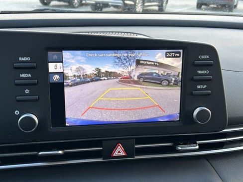 New 2026 Hyundai Elantra SE image 51