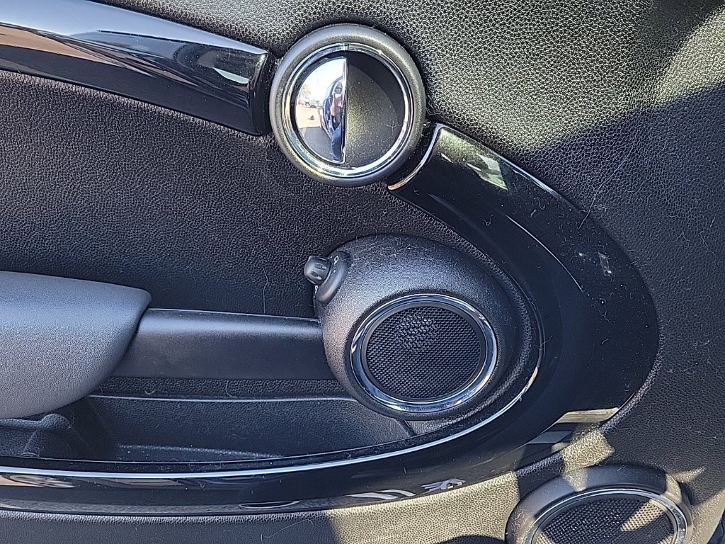 Used 2012 MINI Cooper S FWD image 11