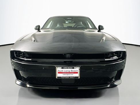 Used 2025 Dodge Charger Daytona Scat Pack w/ Track Pack AWD/4WD image 2