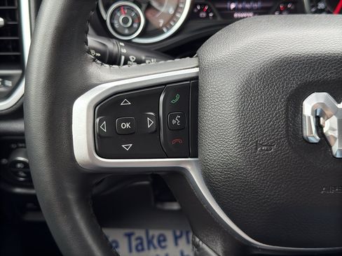 Used 2022 RAM 1500 Big Horn AWD/4WD image 16