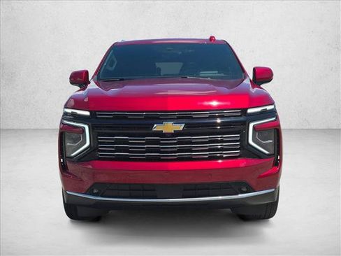 Used 2025 Chevrolet Tahoe High Country w/ Sun And Tow Package RWD image 2